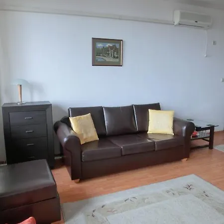 Garden Of Eden, Sea View Apartment, דירה *